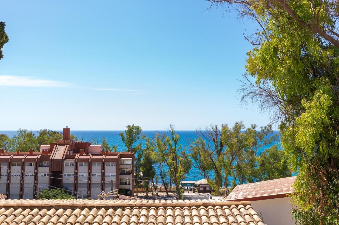 Casa De La Playa. Beach House With Magnificent Sea Málaga Esterno foto